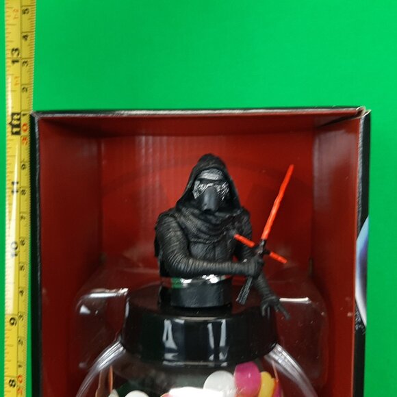 Kylo Ren Candy Dispenser Gumball Machine Star Wars The Force Awakens Disney 2015 - Picture 2 of 10
